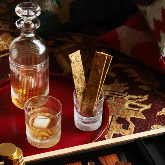 Cumbria Crystal – Decanter Loop – Lead Crystal – 850 ml – Gift Box - Mood4whisky