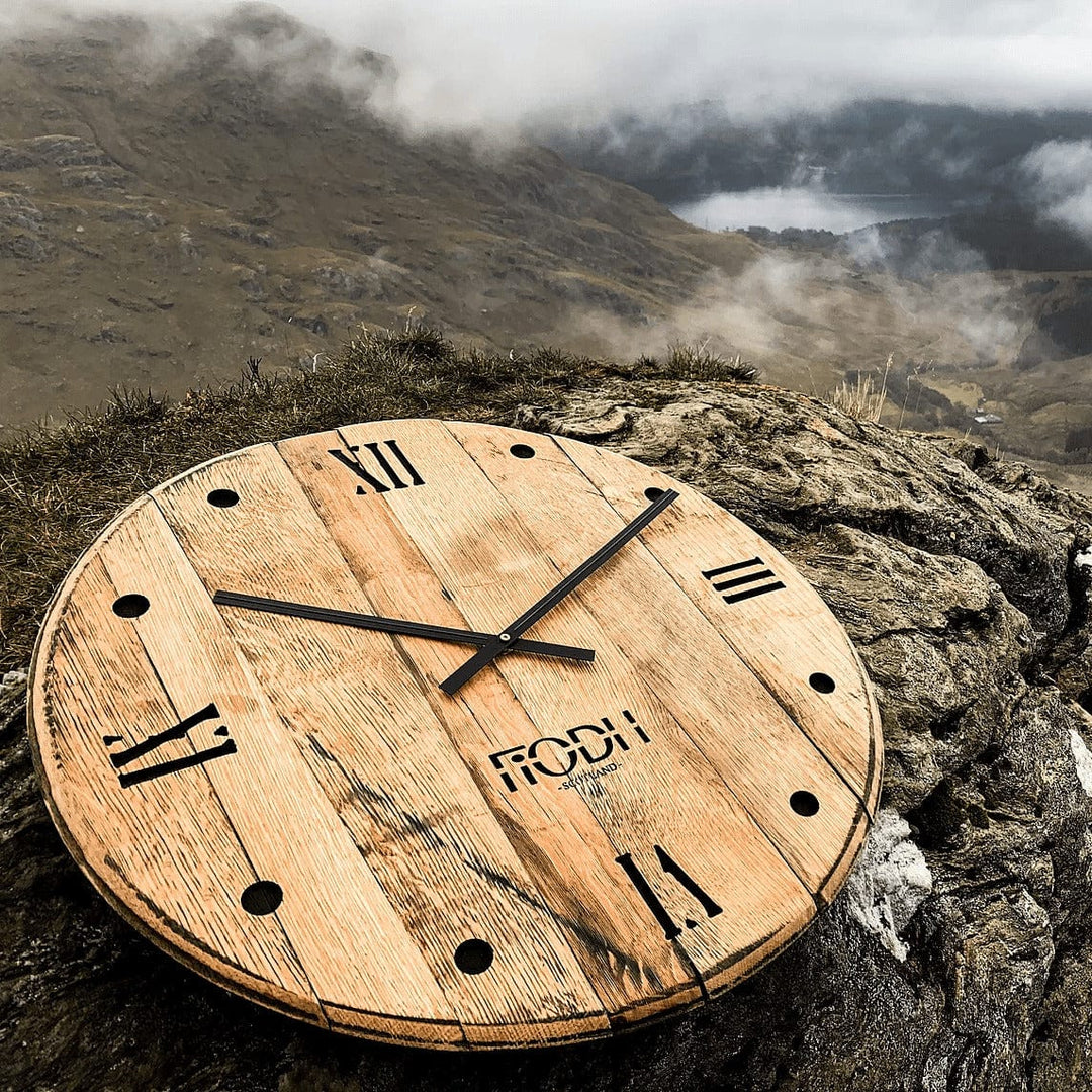 Fiodh – Vintage Clock – Old Whisky Barrels – 54 cm Diameter - Mood4whisky