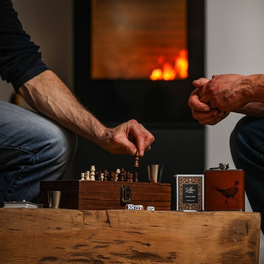 Pheasant – Engraved Hip Flask Game Set – Leather – Game Night - Mood4whisky