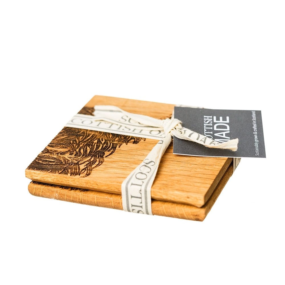 Scottish Craft – Coasters – Highland Cow – Oak – Set of 2 - Mood4whisky